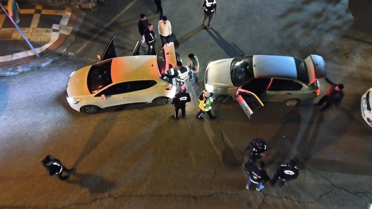 Siverek’te "Huzur-63" uygulaması: 2 aranan şahıs yakalandı