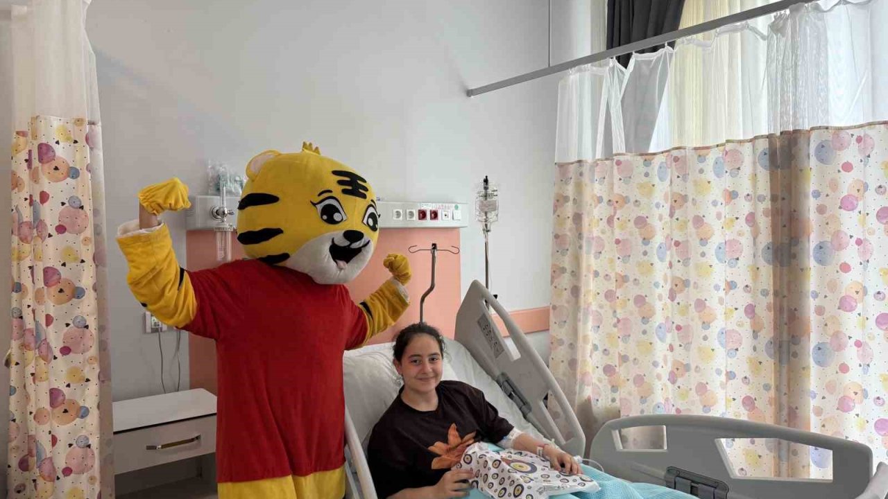 Minik kalplere moral oldular, farkındalık oluşturdular