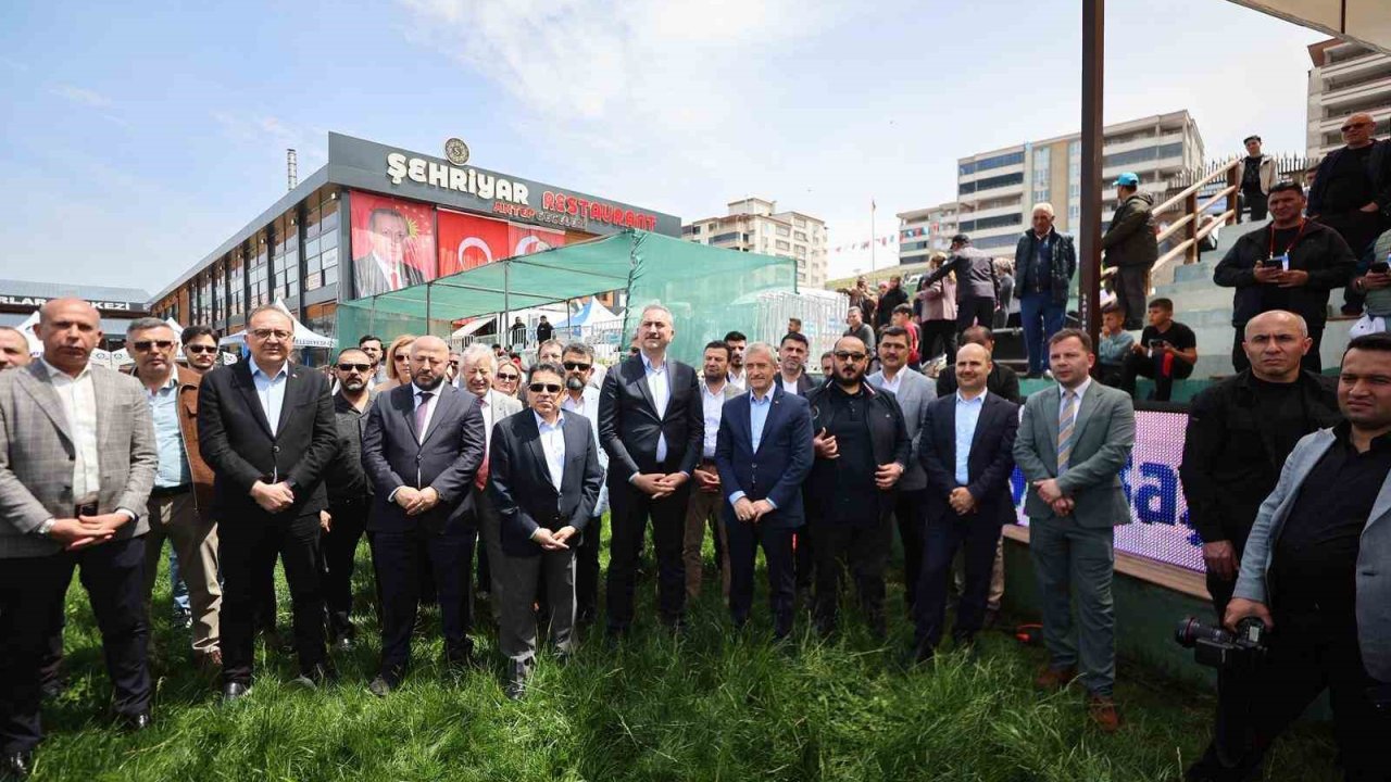 Geleneksel Yağlı Güreş Ligi, Gaziantep’te coşkuyla başladı