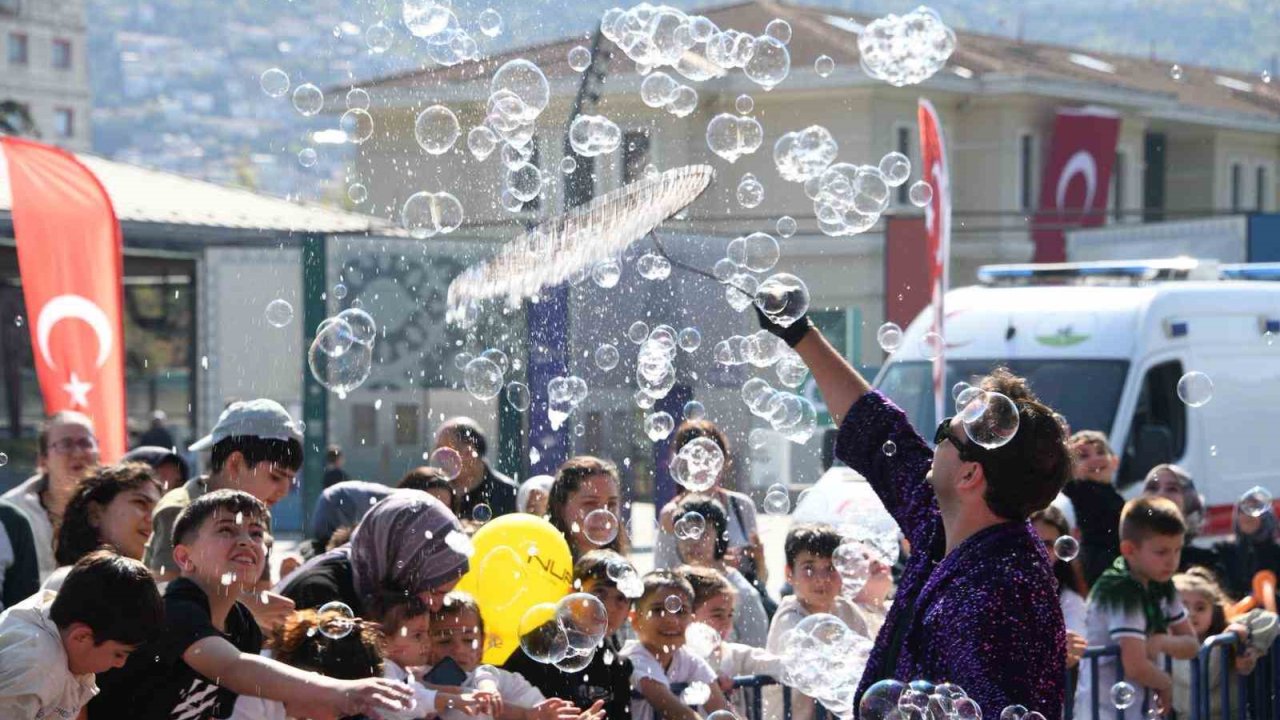 Osmangazi’de çocuk karnavalı