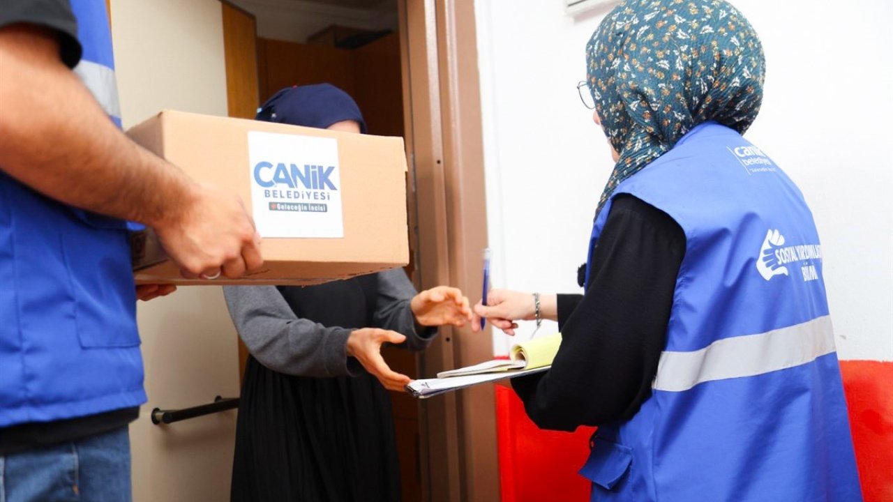 Başkan Sandıkçı: "Canik’te gönüllere ulaşmaya devam ediyoruz"