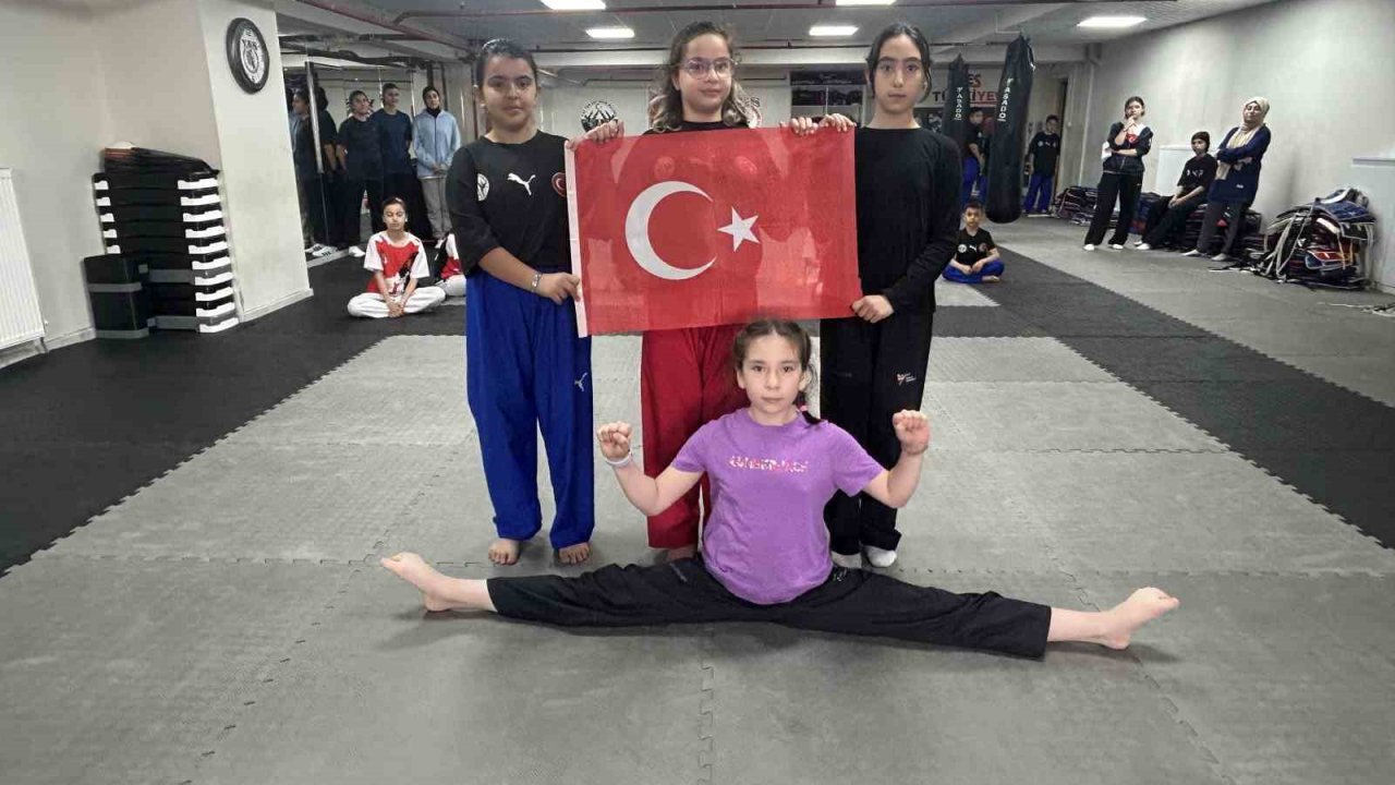 Miniklerin vatan sevgisi