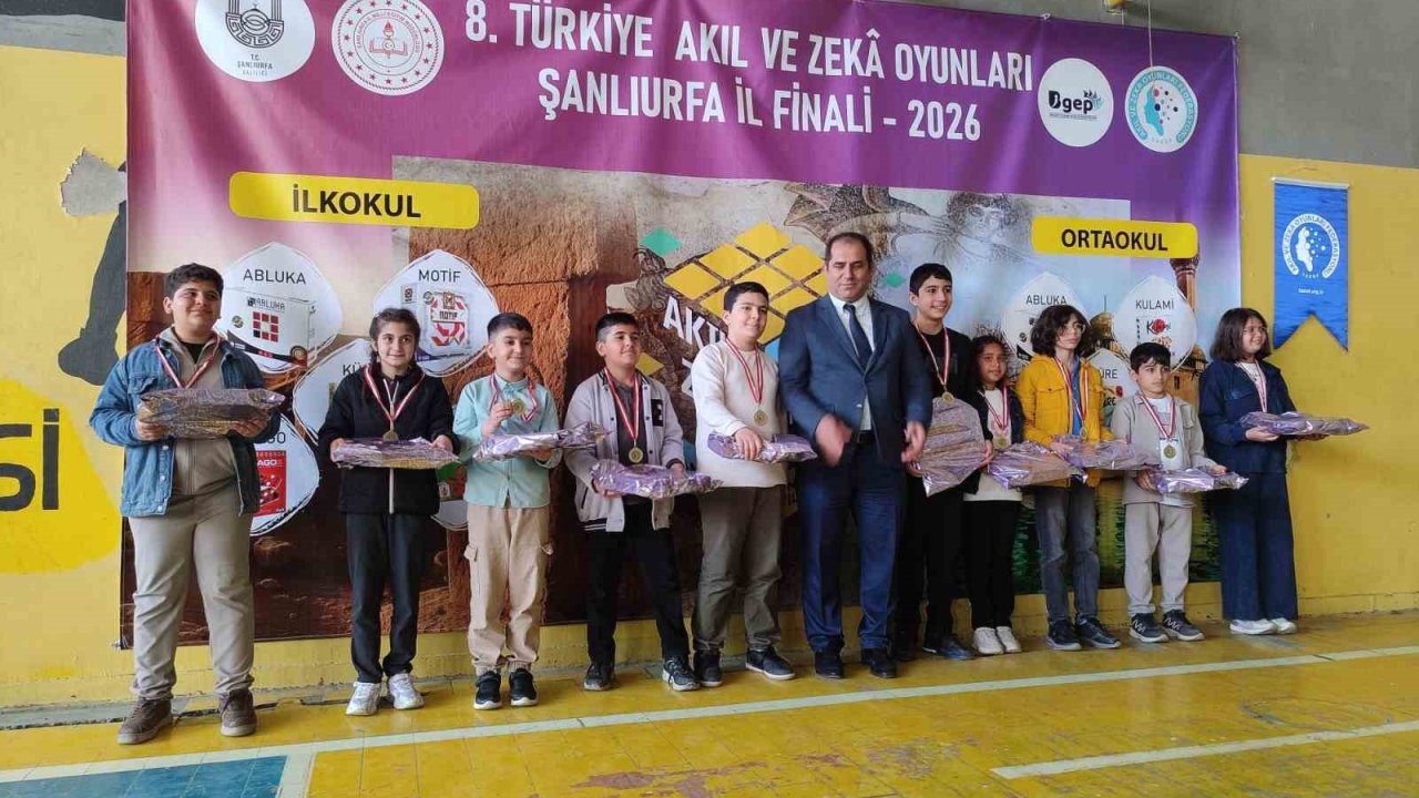 Siverekli öğrenciler zeka oyunları turnuvasında dereceye girdi