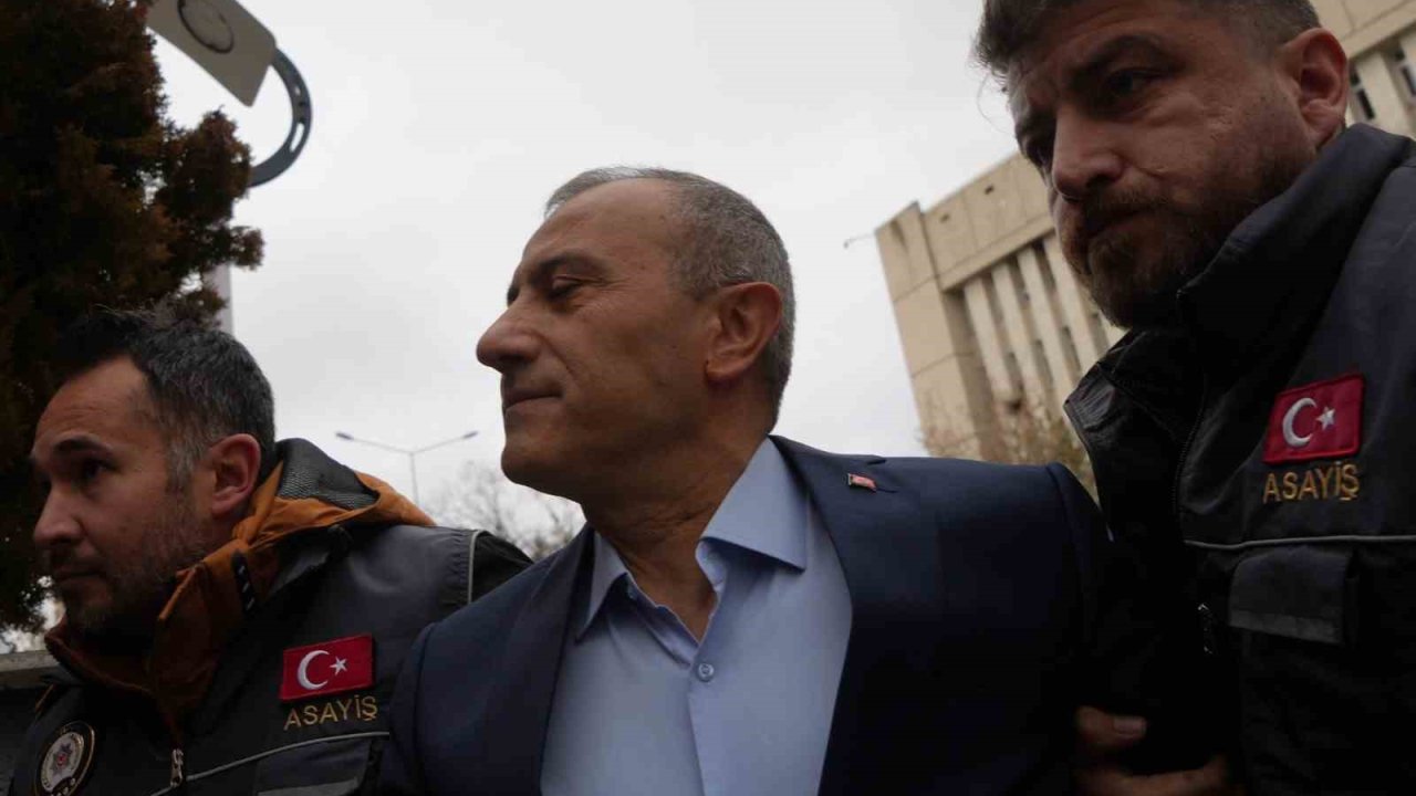 Tunceli eski Valisi Tuncay Sonel’in tutukluluğuna itirazı reddedildi