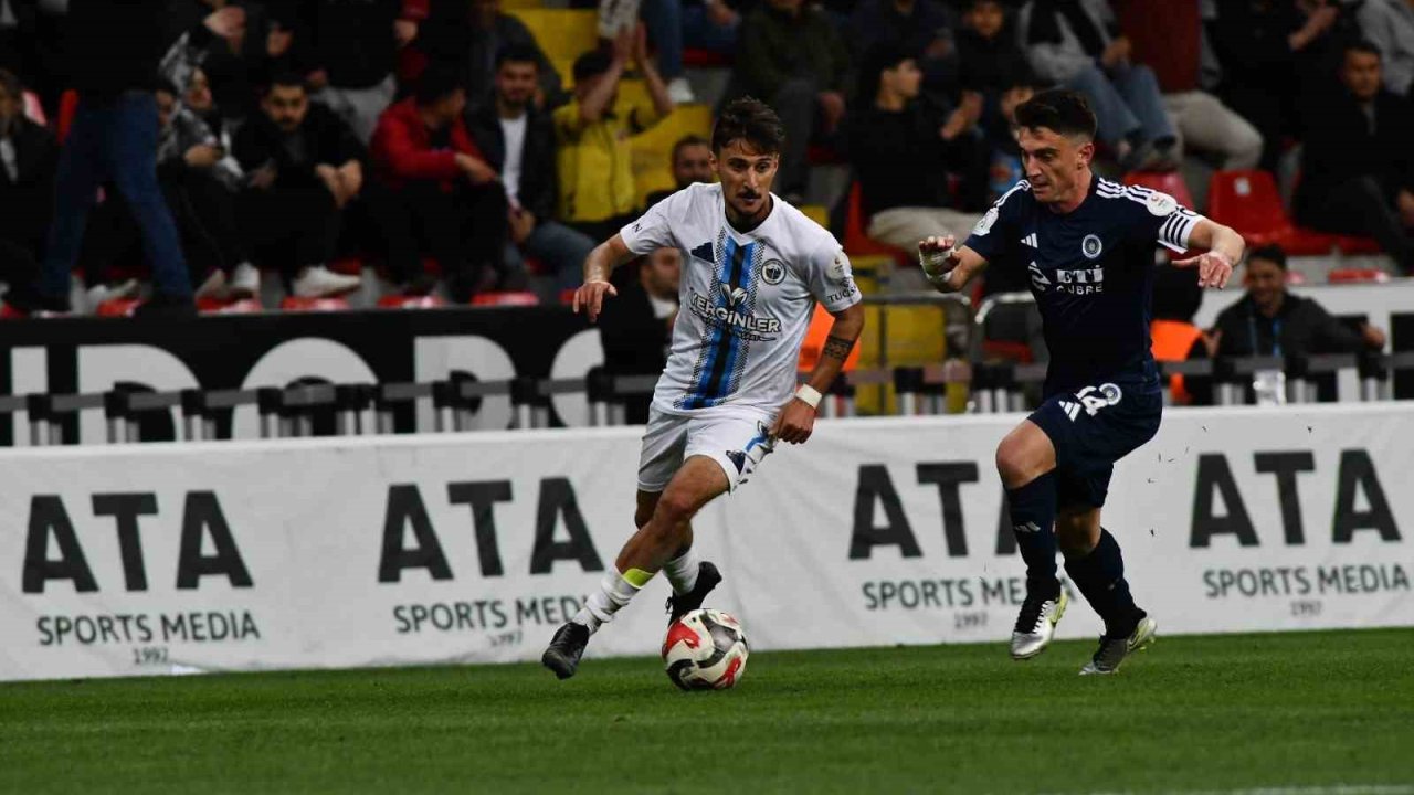 Erciyes 38 FK 2. tura yükseldi: Erciyes 38 FK: 2-Mazıdağı Fosfatspor: 0