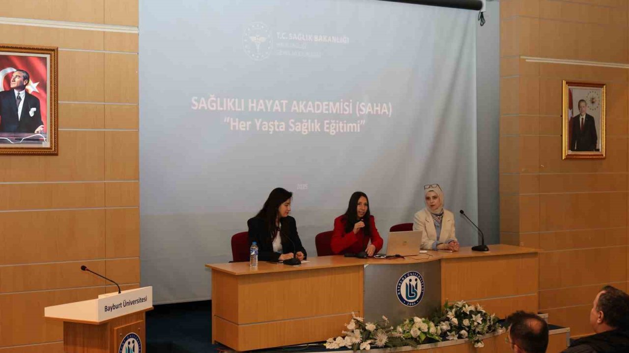 Sağlıklı Hayat Merkezi hizmetleri hemşirelik öğrencilerine tanıtıldı