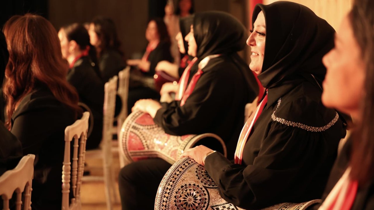 Osmangazi’de kadınlardan muhteşem ritim gösterisi