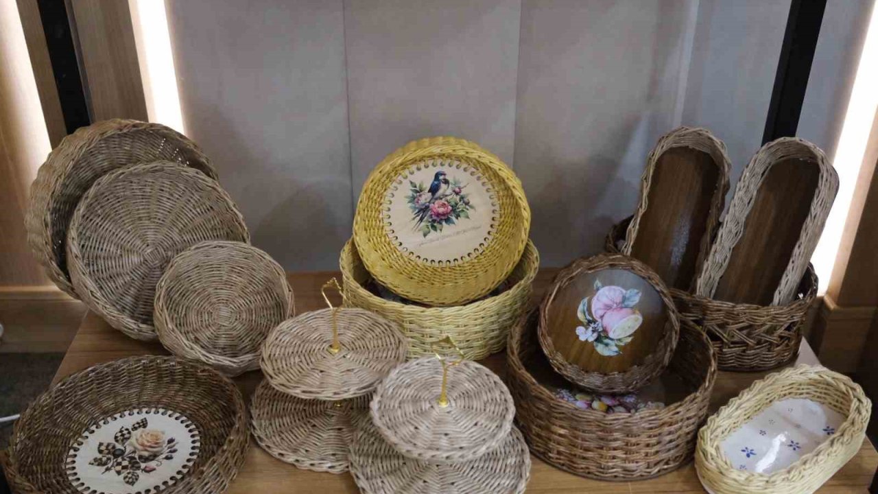 El emeği eserler "Sessiz Hikâyeler" Sergisi’nde sergilendi