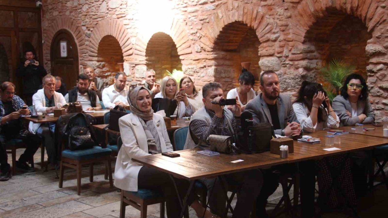 Aydın’da gazetecilere dijital medya ve yapay zeka eğitimi