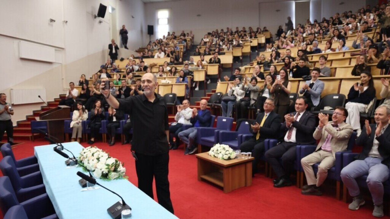 Kütahya’da "Neyin Peşindesin" konulu söyleşi