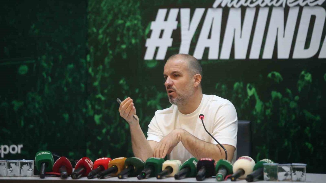 Bursaspor Teknik Direktörü Mustafa Er, transfer takvimini açıkladı