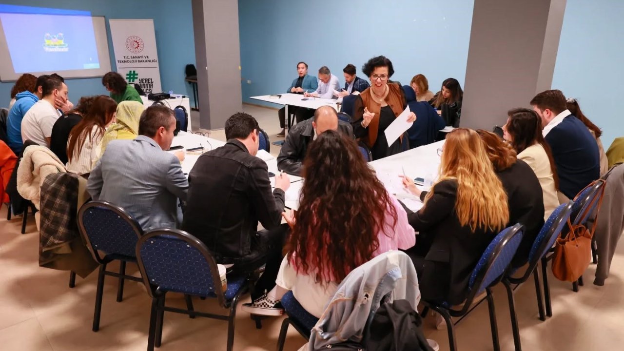 GEKA uzmanları, Gençlik Spor İl Müdürlüğü proje ekibine eğitim verdi