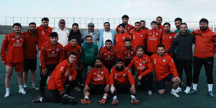 Sarıkamış Belediye Başkanı Serdar Kılıç'tan Sarıkamış Spor’a Moral Ziyareti