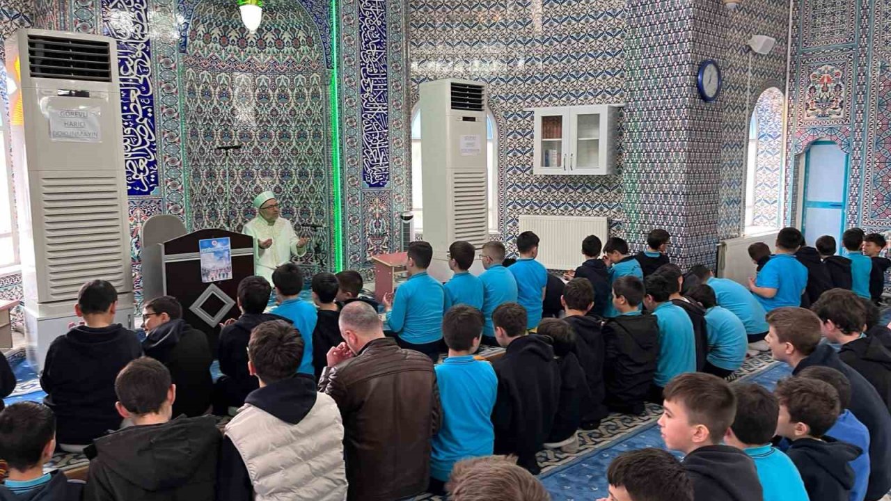 Kütahya’da ÇEDES yıl sonu şenlikleri başladı