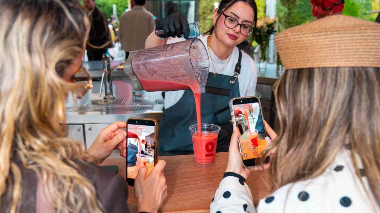 Espressolab yaz menüsünü ve Avrupa’daki yeni mağazasını duyurdu