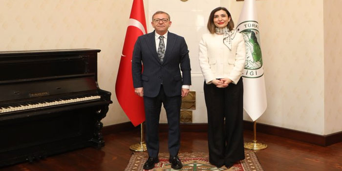 Esma Ersin’den Kars Valisi Ziya Polat’a ziyaret