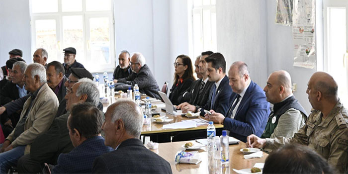 Tuzluca Barajı için bilgilendirme toplantısı düzenlendi