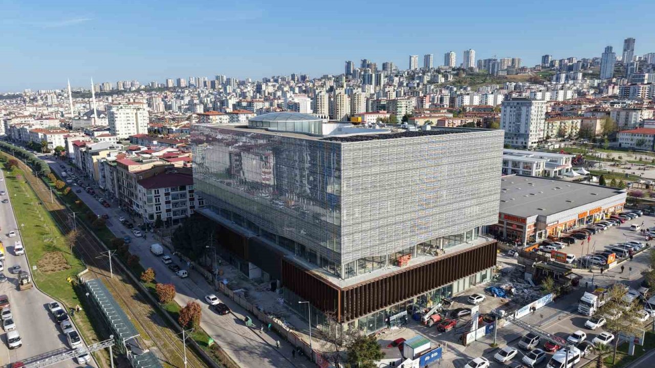 Avrupa ödüllü dev kütüphane eylülde kapılarını açıyor