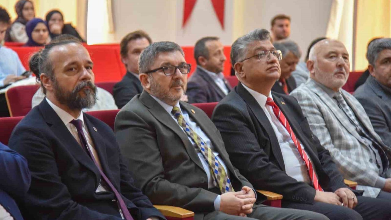 BŞEÜ’de  ‘Osmanlı’nın Son Yüzyılı’ programı düzenlendi