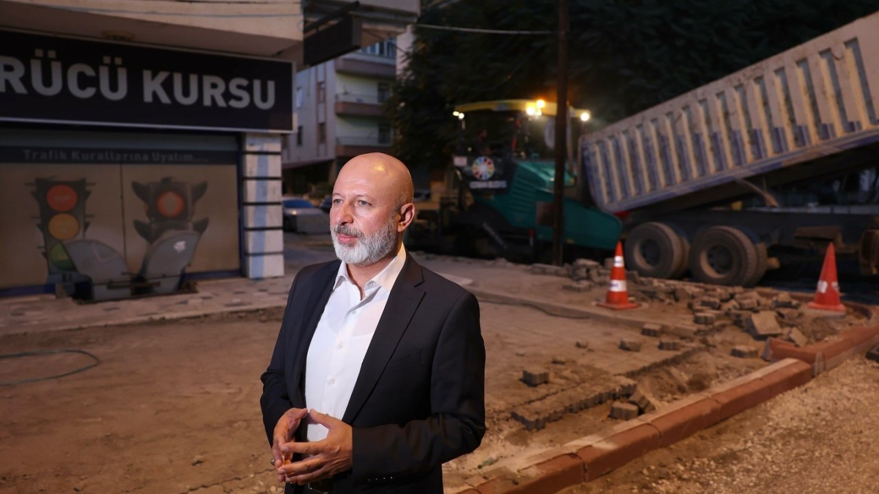 Başkan Çolakbayrakdar; "Gece gündüz çalışıyor, şehri geleceğe hazırlıyoruz"