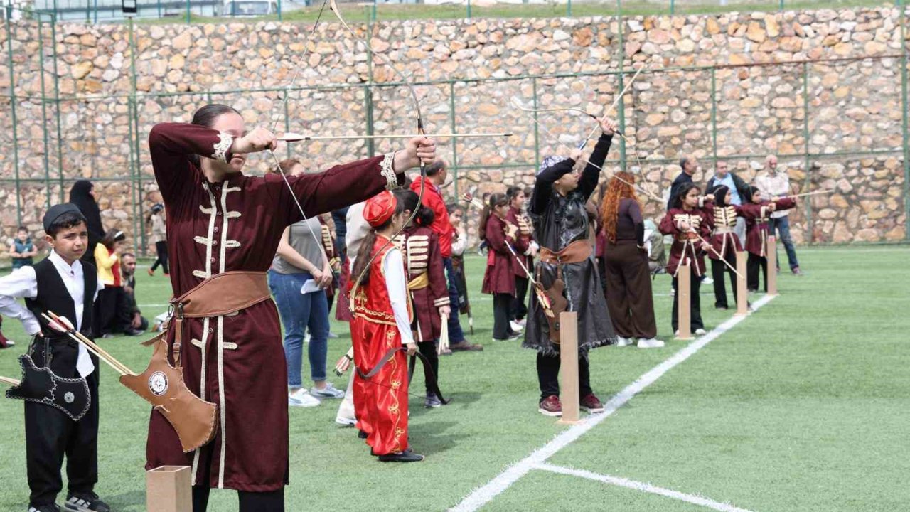 Elazığ’da okul sporlarında büyük heyecan