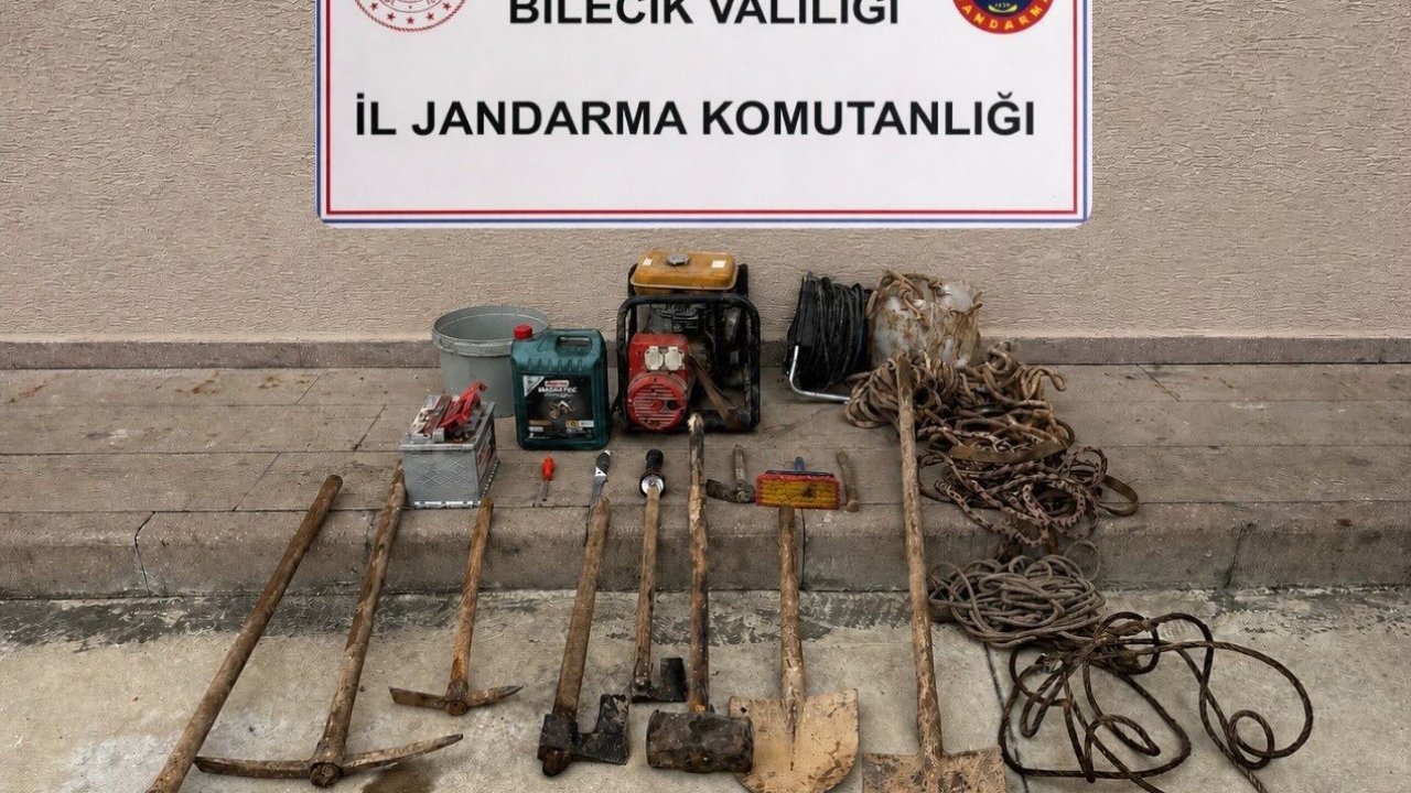 Bilecik’te define arayan 5 kişi suçüstü yakalandı