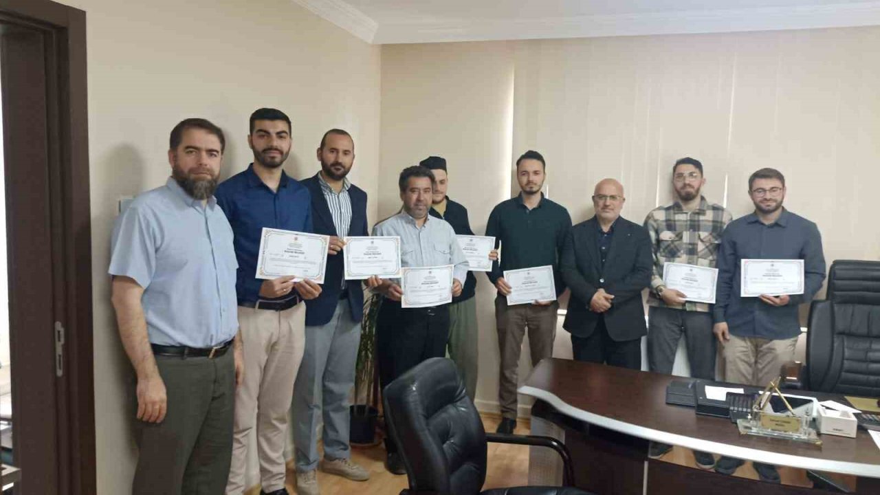 Emet’te din görevlilerine "Vaaz Beceri Geliştirme" kursu