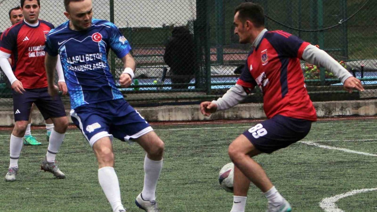 Zonguldak Adliyesinde futbol turnuvası finalistleri belli oldu