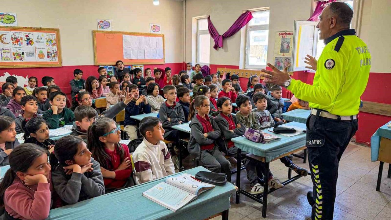 Muradiye’de Trafik Haftası etkinliği