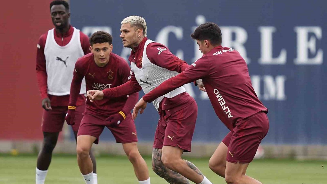 Galatasaray, Antalyaspor maçı hazırlıklarına başladı