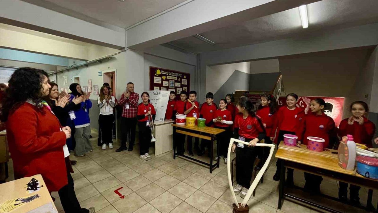 Köksal Toptan Ortaokulu’nda bilim fuarı coşkusu
