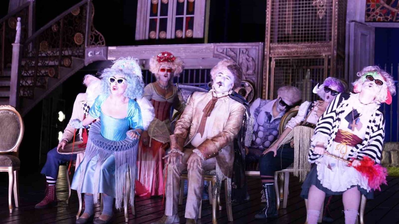 Denizli Büyükşehir 38. Uluslararası Amatör Tiyatro Festivali başlıyor