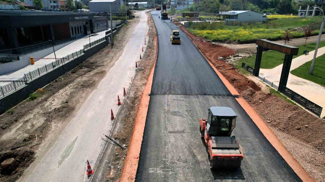 Başiskele’de Hoca Ahmet Yesevi Caddesi 2x2 şeritli hale getiriliyor
