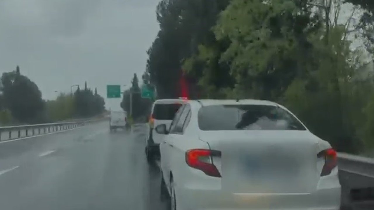 2 araç, 2 tutuklama, 44 ruhsatsız tabanca: İstanbul’dan Yozgat’a teslimata Sakarya’da engel olundu