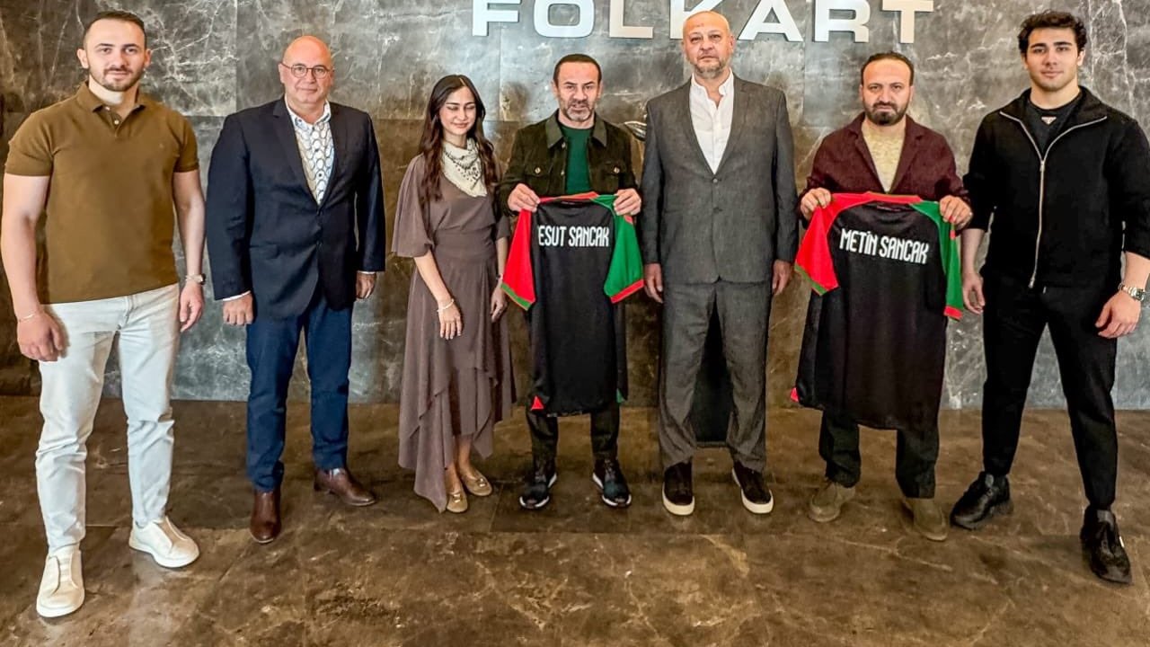 Folkart’tan, Karşıyaka’ya destekler sürüyor
