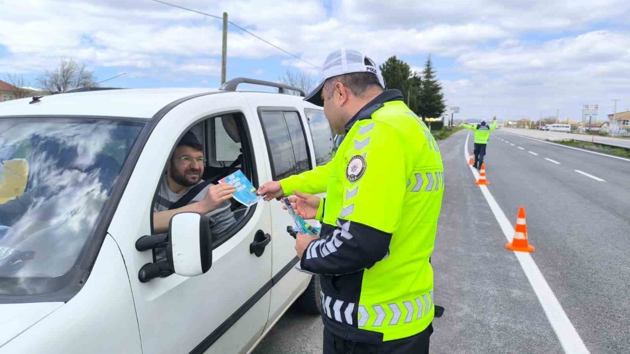 ‘Bir Kural Bir Ömür’ uygulaması Şuhut’ta hayata geçirildi