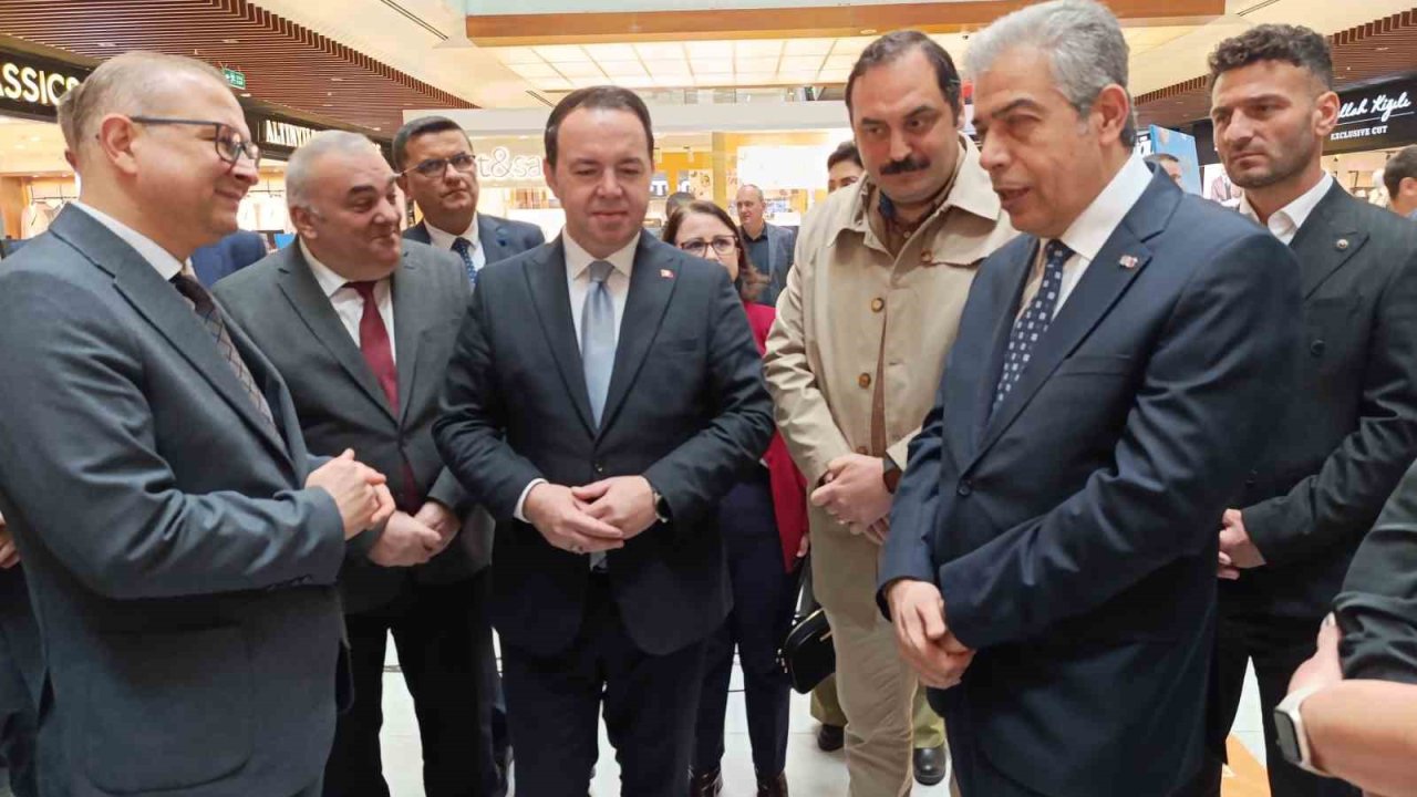 "Bin Renk Binbir Emek" sergisi Zonguldaklılarla buluştu