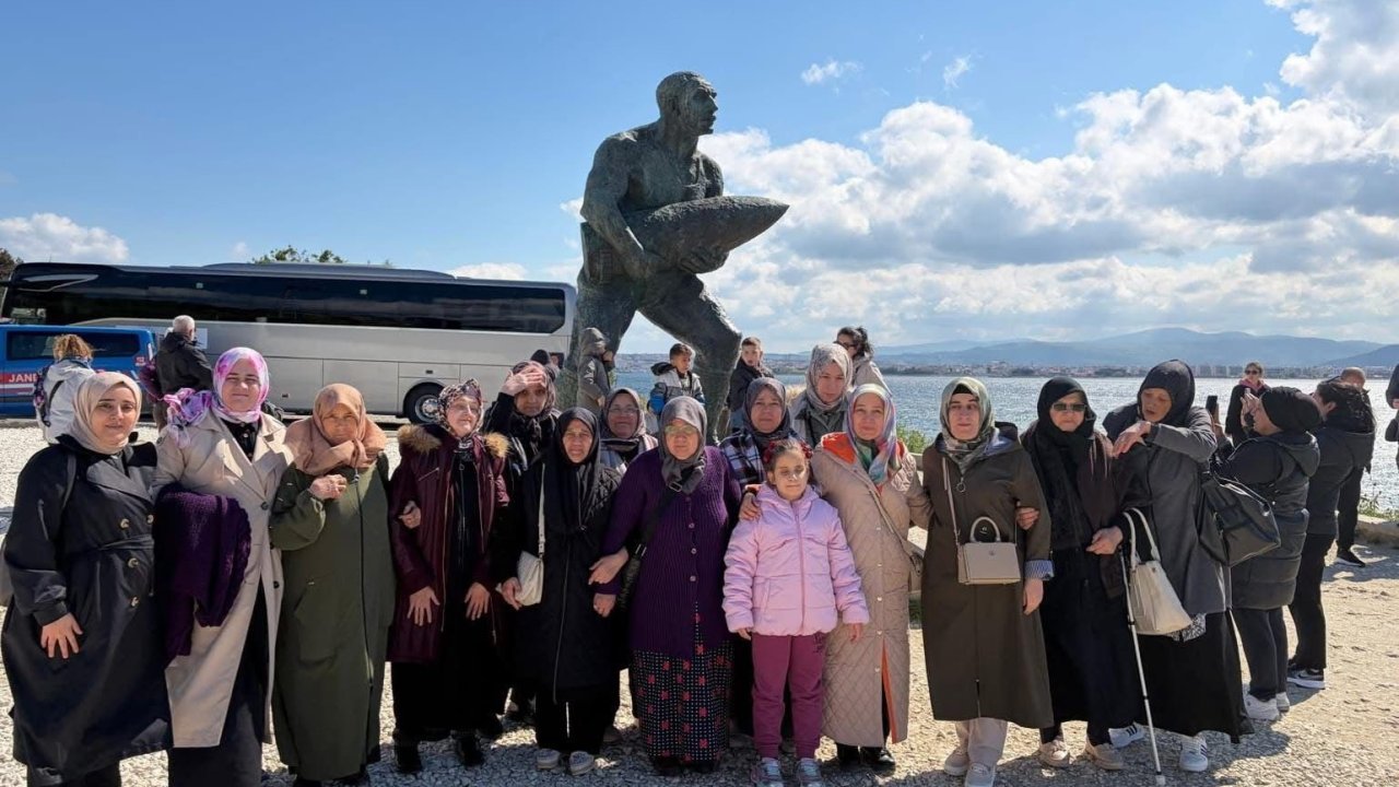 Tavşanlılı Engelli Kur’an Kursu öğrencilerinden Çanakkale’ye anlamlı ziyaret