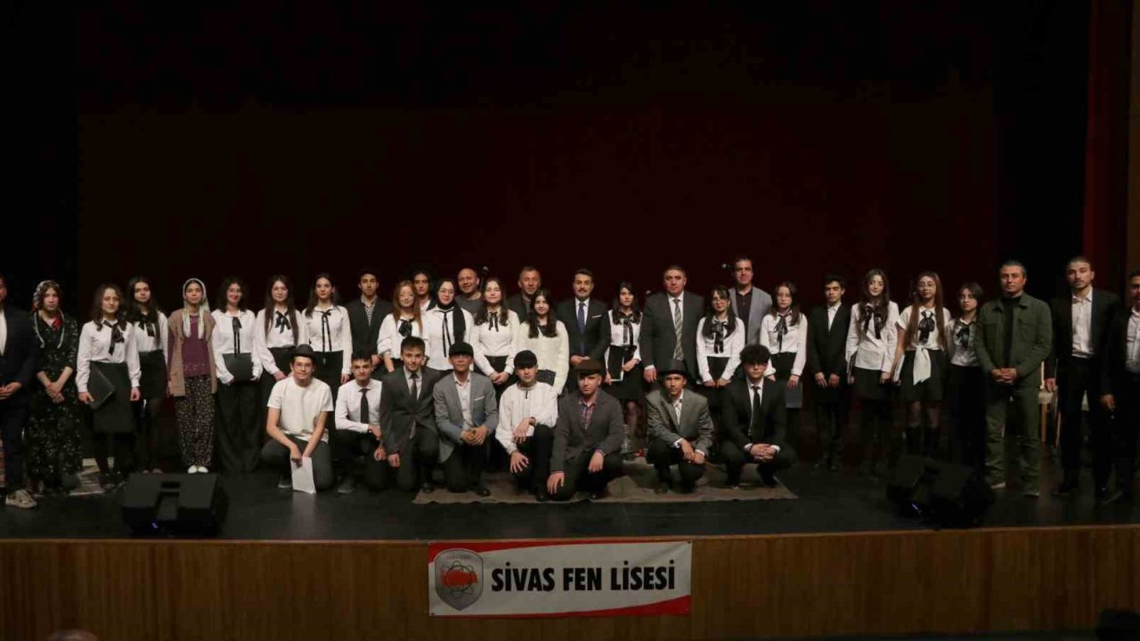 Lise öğrencileri Veysel’in hayatını sahneye taşıdı