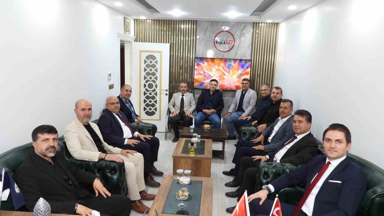 Kaymakam Çakır, MAGYED Başkanı Aslan ile bir araya geldi