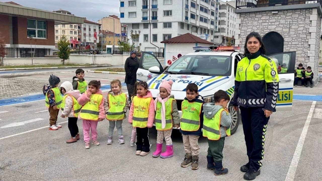 Bilecik’te öğrencilere trafik eğitimi