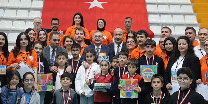 Kars’ta Zeka Yarışı Nefes Kesti