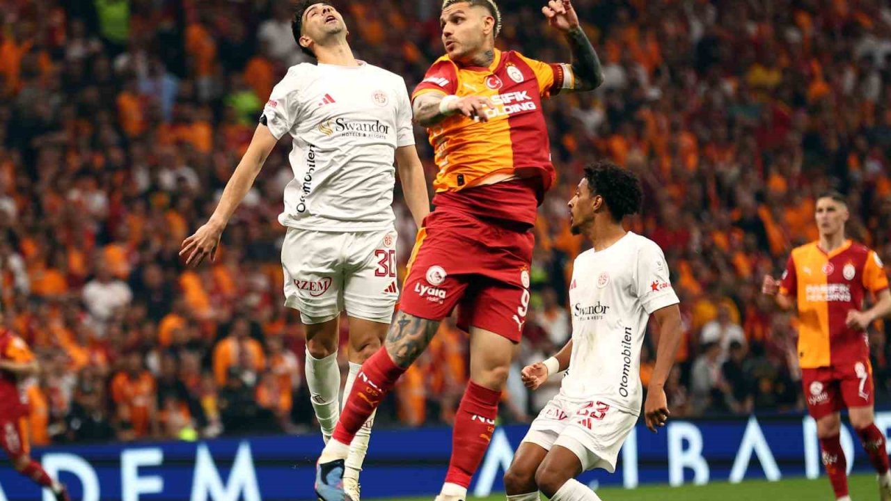Trendyol Süper Lig: Galatasaray: 4 - Antalyaspor: 2 (Maç sonucu)