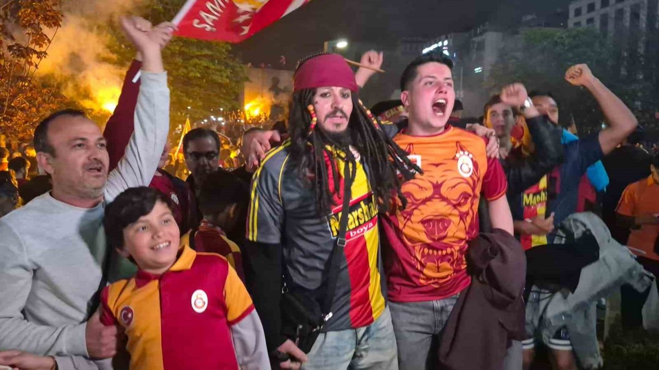 Ankaralı Jack Sparrow Galatasaray’ın şampiyonluğunu kutladı