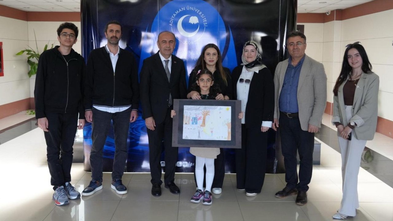 Minik ressamdan büyük başarı