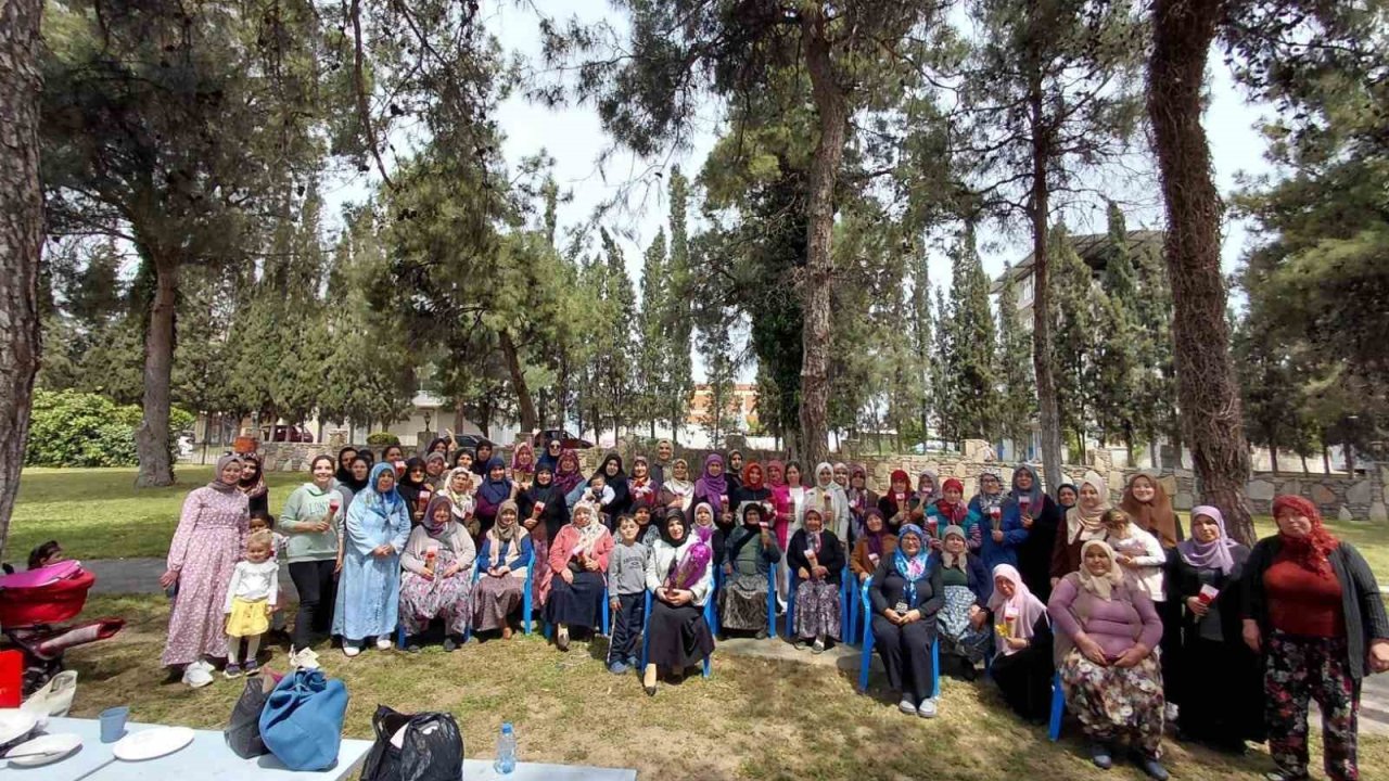 Çine’de Anneler Günü dolayısıyla anlamlı etkinlik düzenlendi