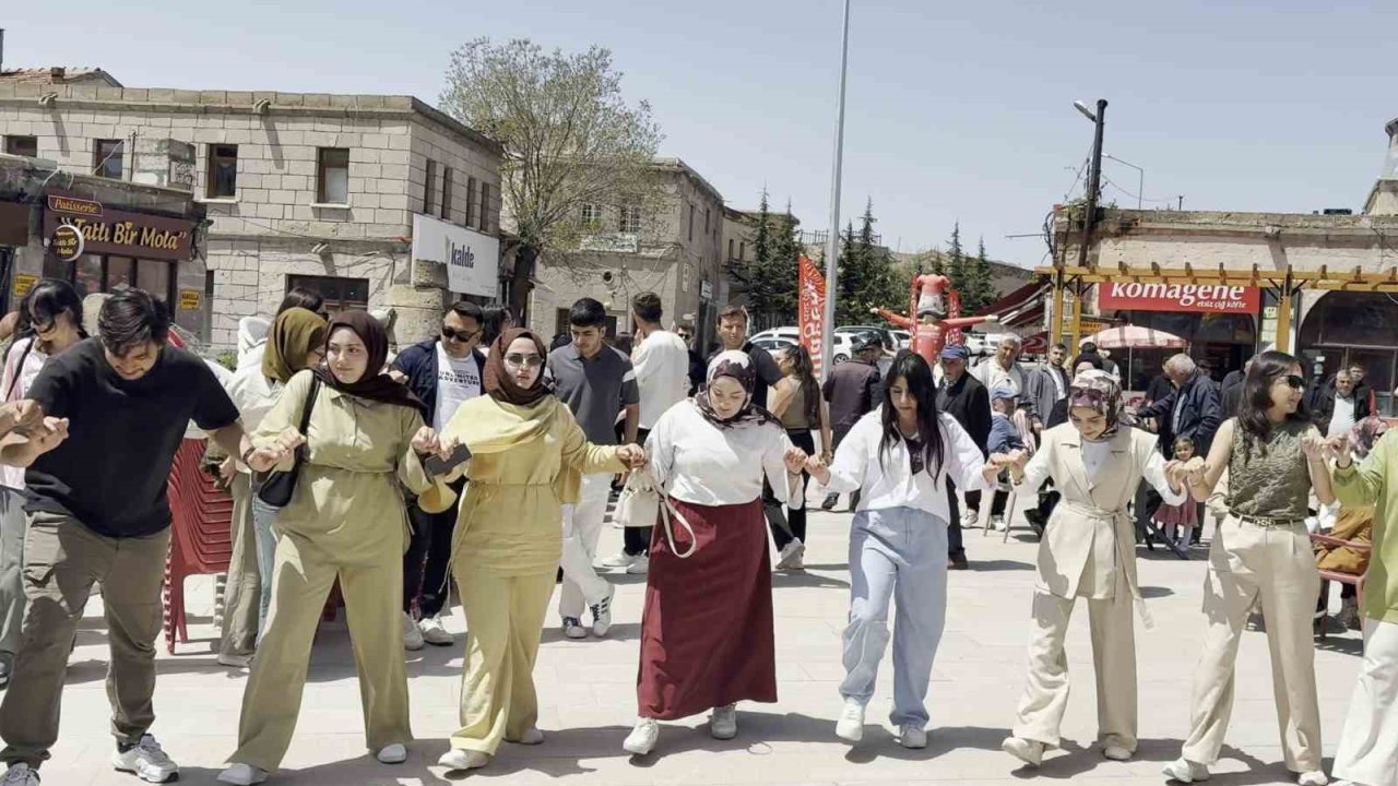 Aksaray’da hıdrellez şenliklerle kutlanıyor