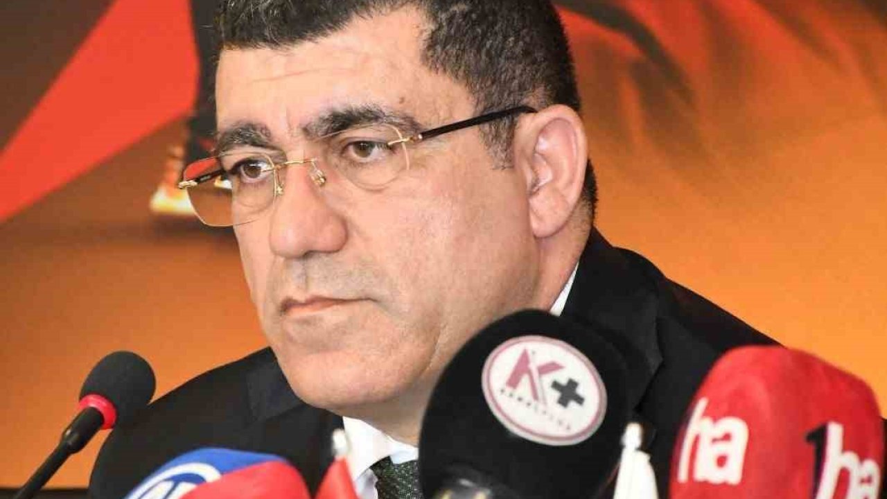 Kayserispor Başkanı Açıkalın: "Taraftarımızdan özür diliyoruz"
