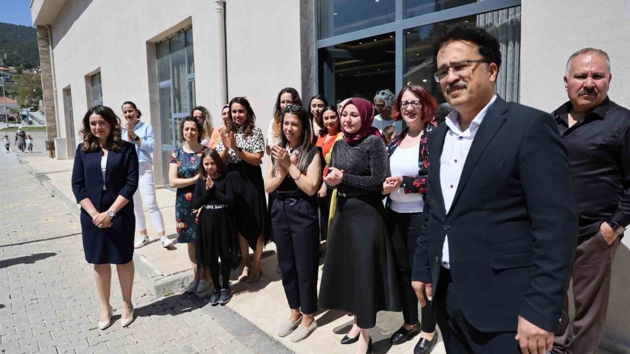 Başkan Arslan’dan Anneler Günü’nde anlamlı ziyaret