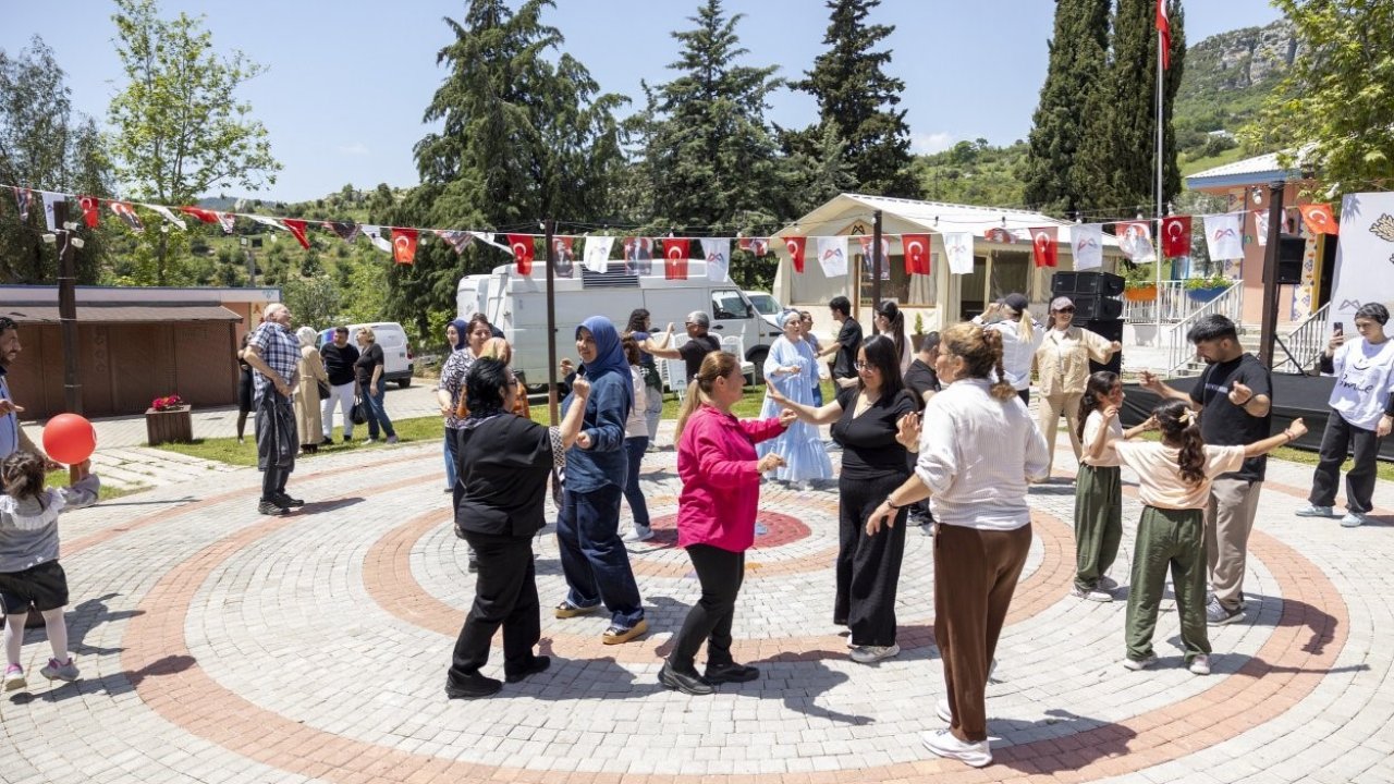 Mersin’de çölyaklı bireyler farkındalık etkinliğinde buluştu